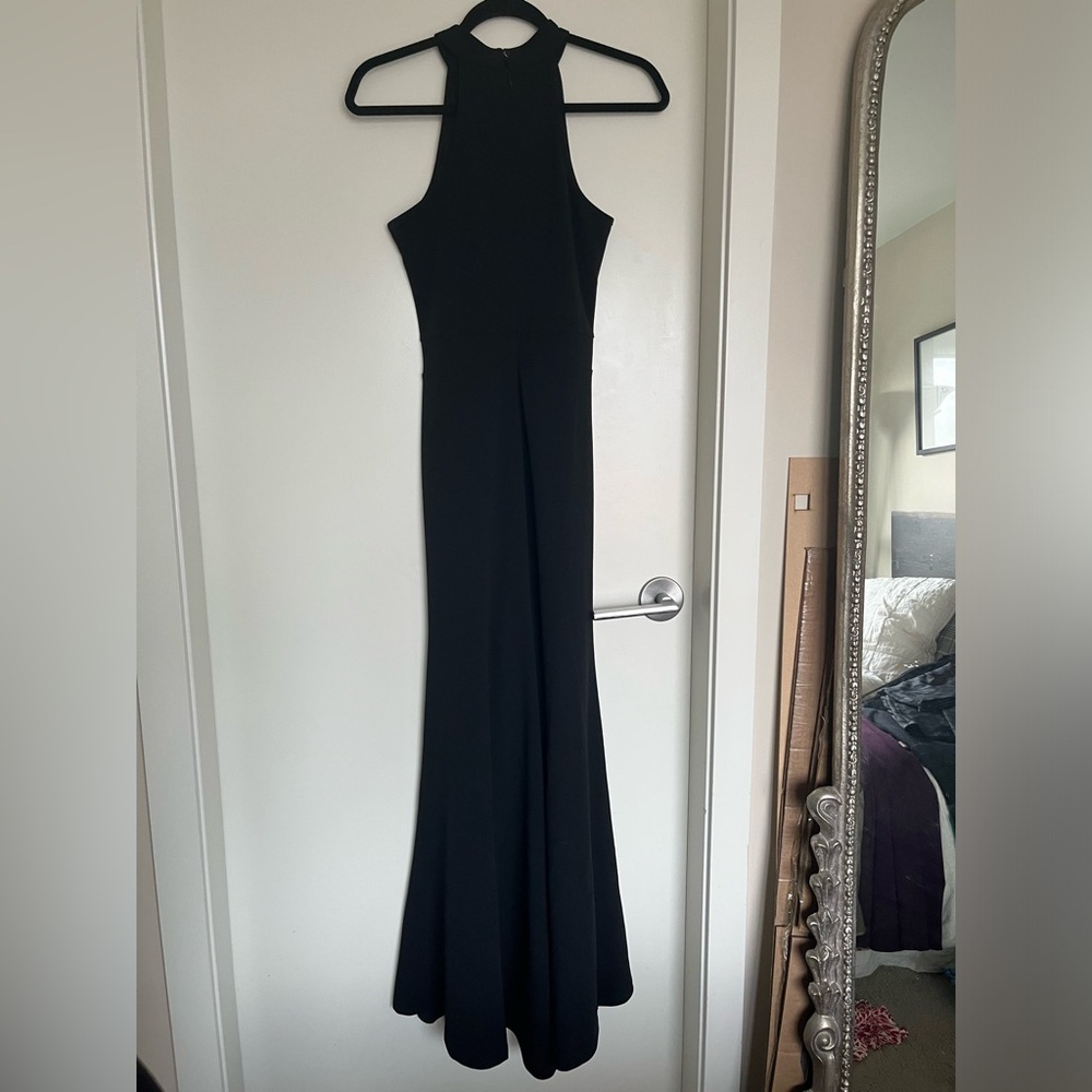 Elegant Black Halter Maxi Dress - Sleek Evening Gown